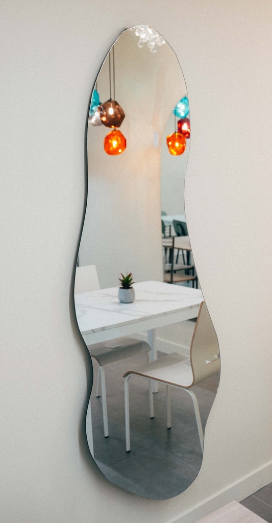 Asymmetrical Mirror with LED "Parigi"