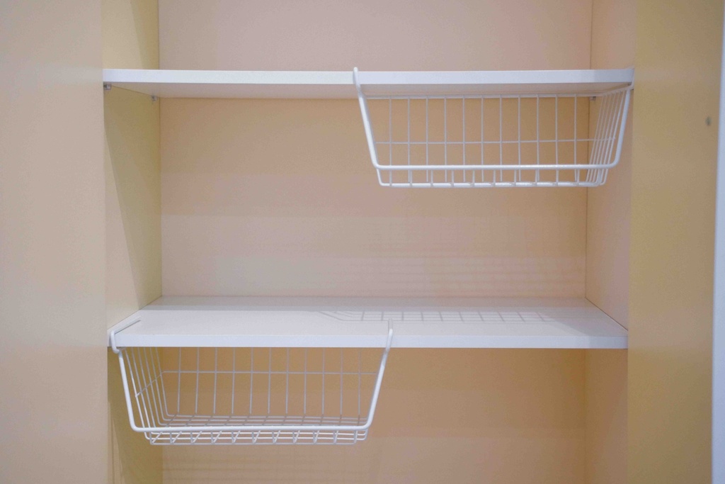 "Gabriella" Wardrobe Shelf (89x50cm)