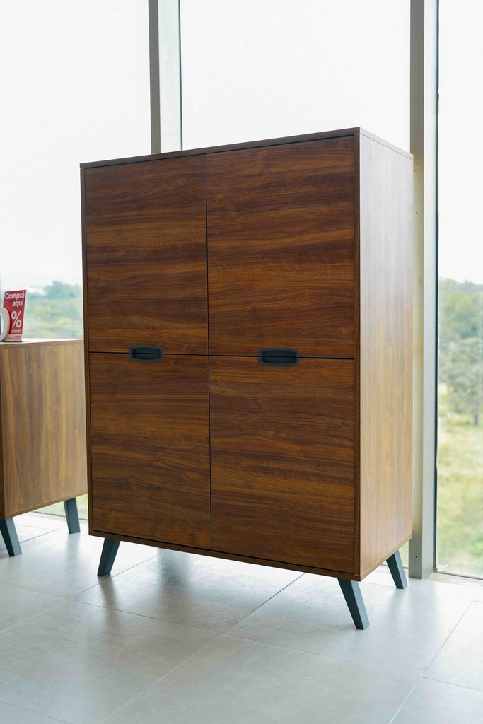 4 Door "New York" Shelf