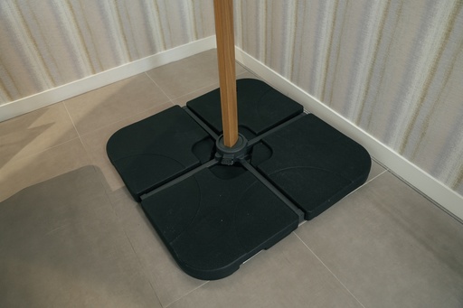 [SE2304] Plastic Base For Cantilever Parasol Square 25kg “Garda”